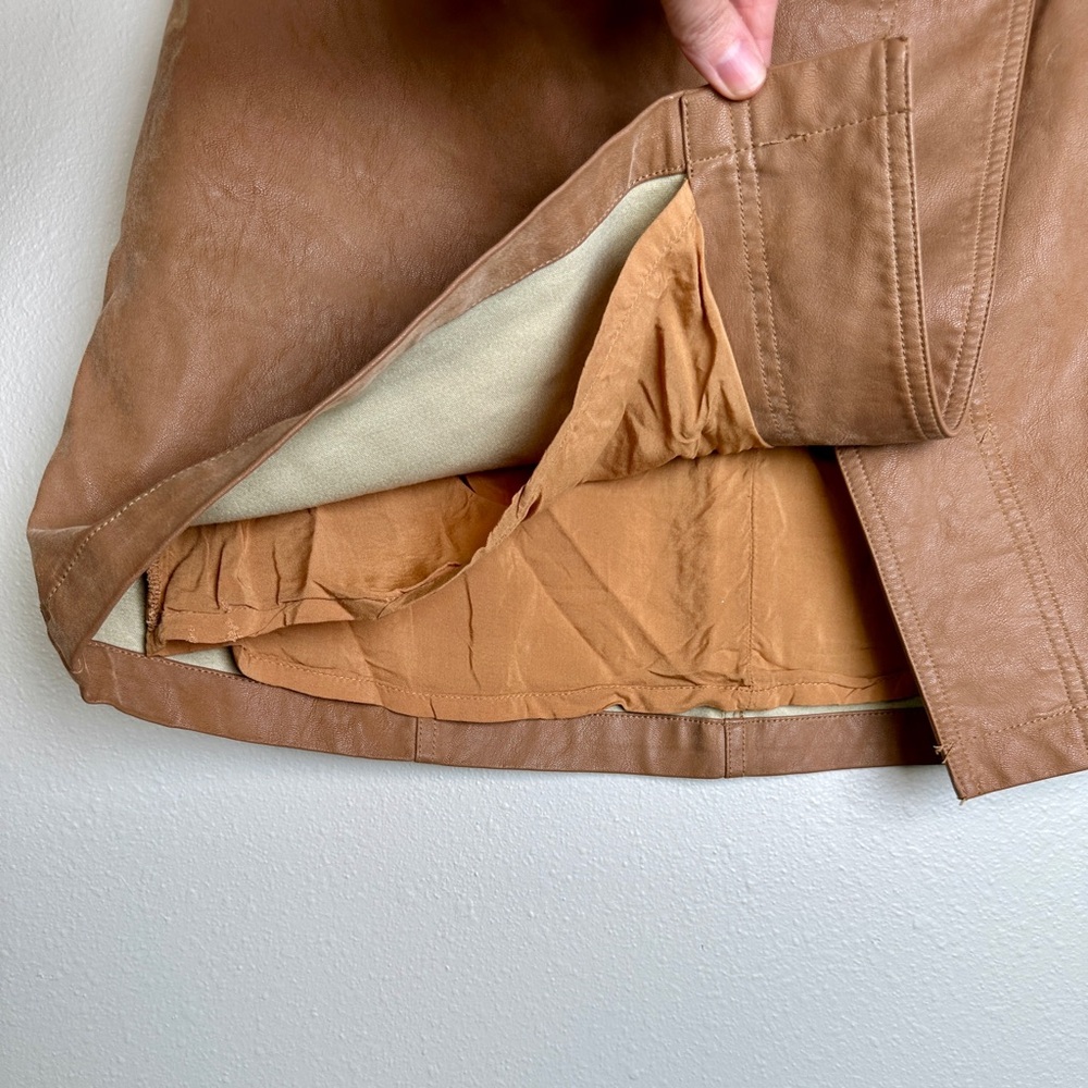 Free People Ari Wrap Skirt Faux Vegan Suede Brown Camel Tan Belted Mini Sz 12 - Picture 4 of 13